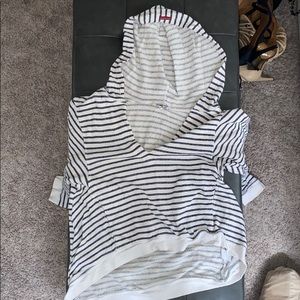Hard Tail Cropped Hoodie